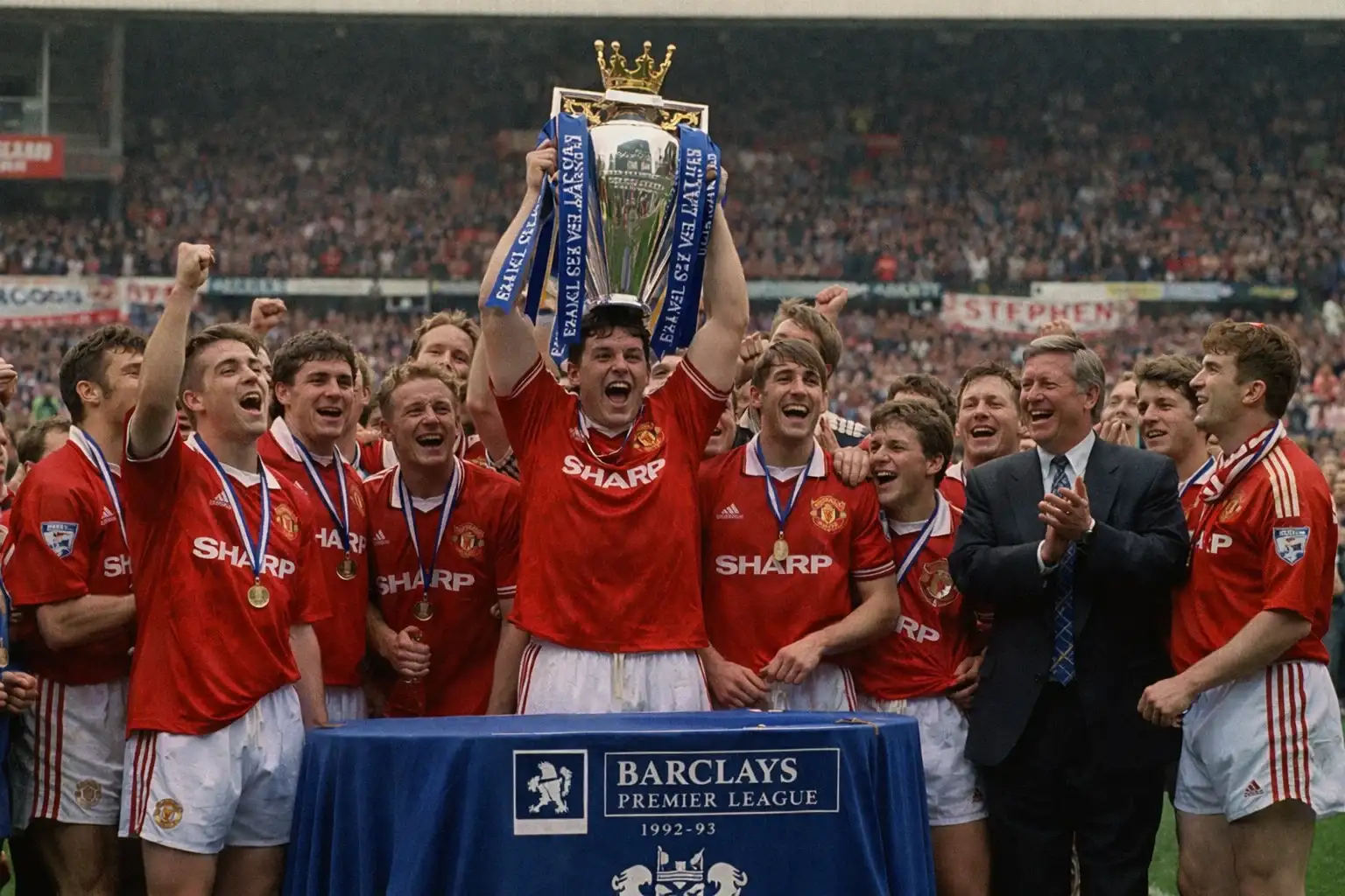 El Primer Campeón de la Premier League: United Inaugura la Era Moderna